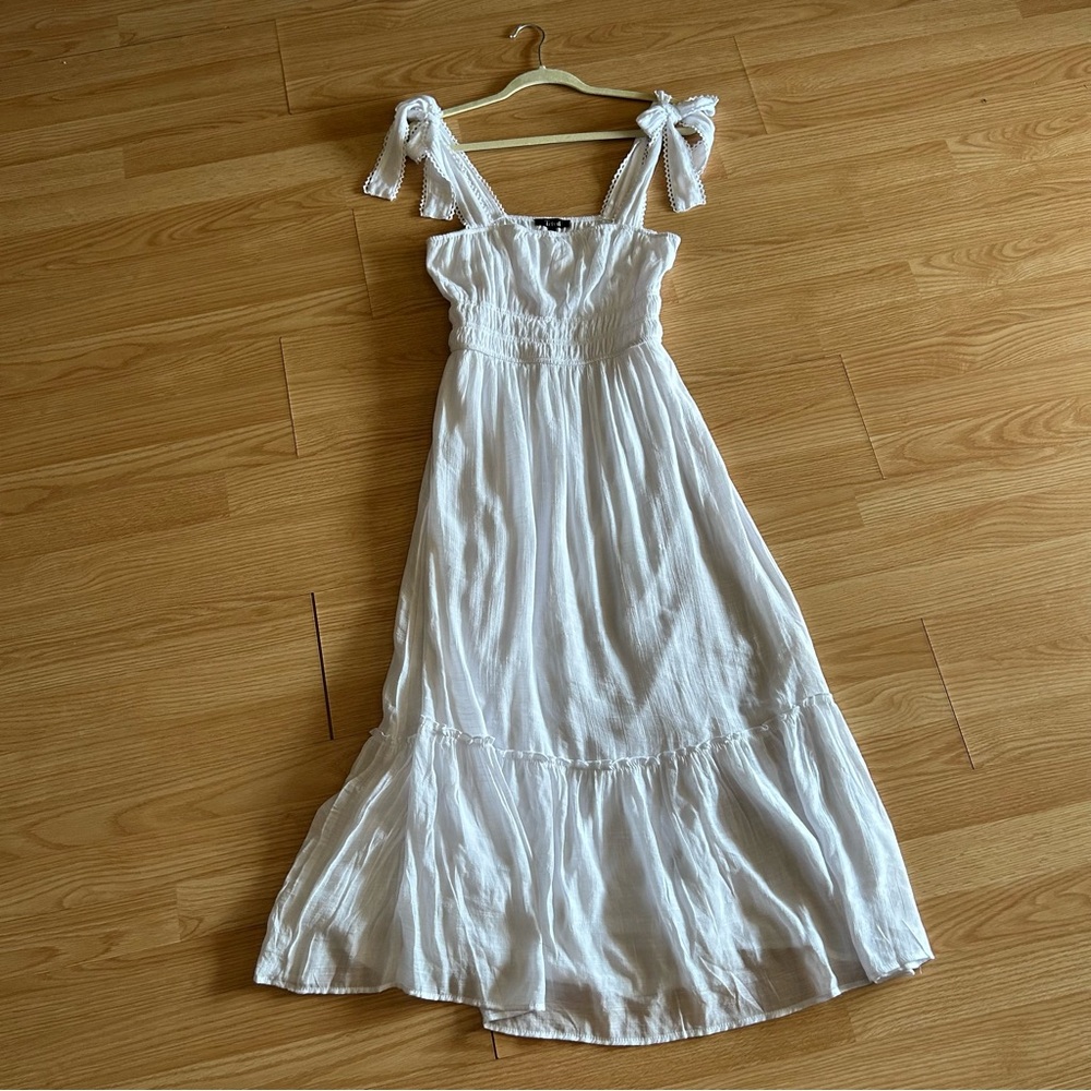 NWT Trixxi White Strap Maxi Dress Medium